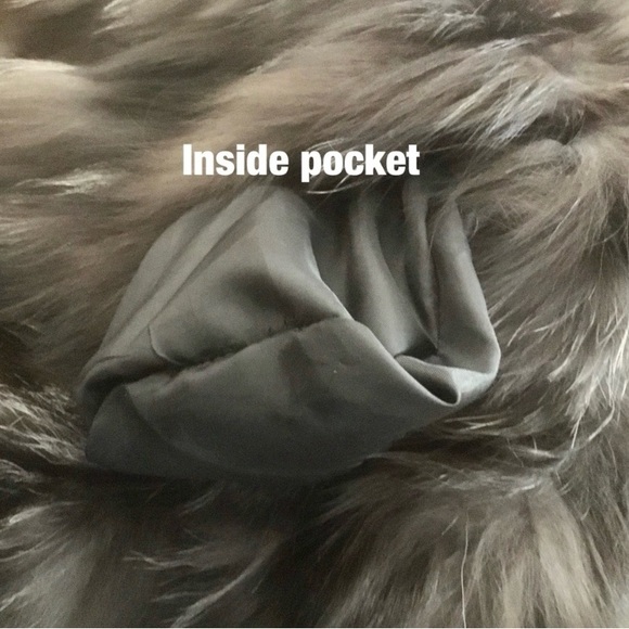 Silver Fox Vest Gorgeous - Picture 8 of 9